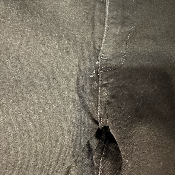 Women’s Old Navy Jeans. Super Skinny Rockstar. Size 12 - Picture 3 of 4